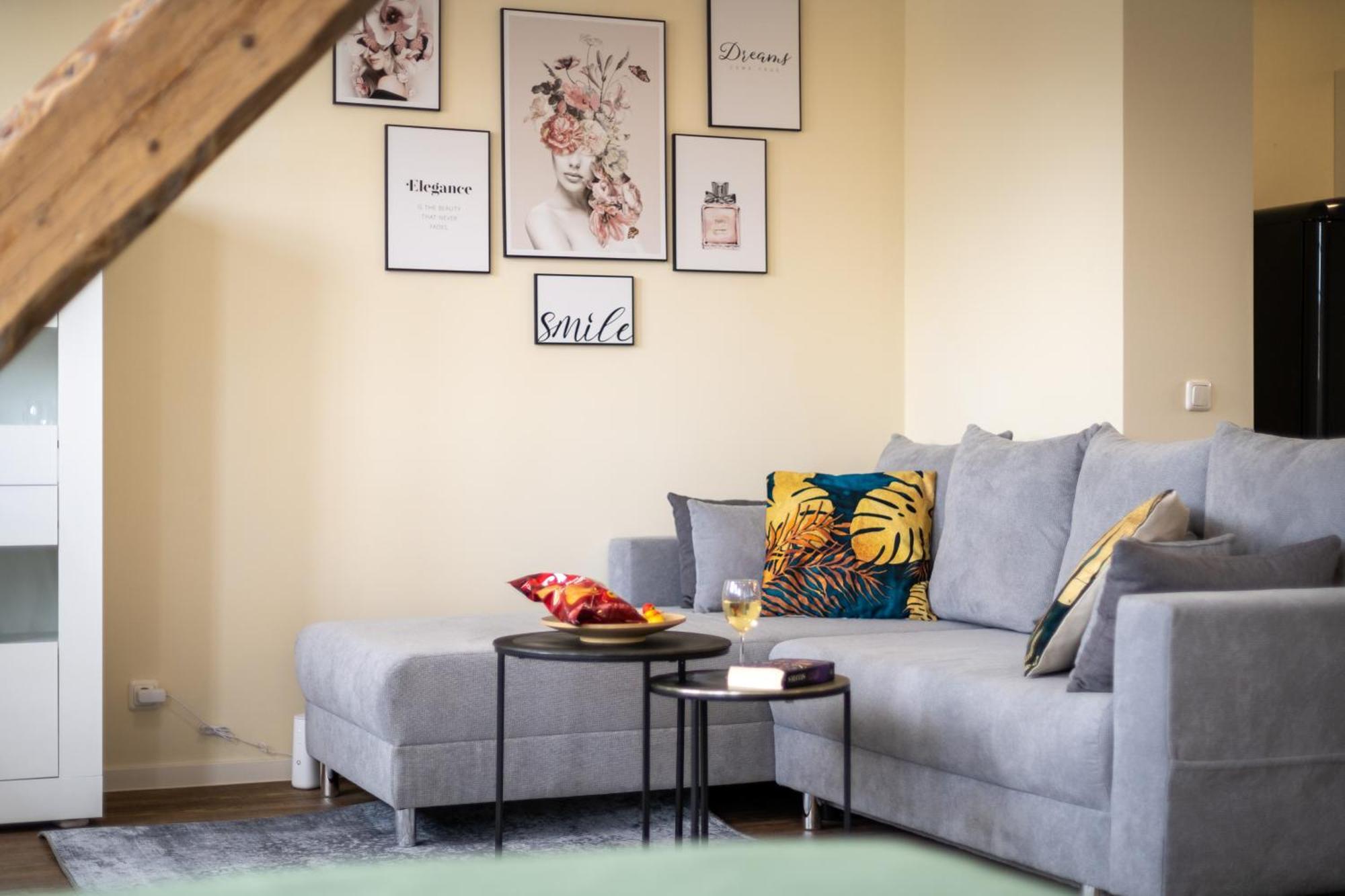 Maracoon - Suite Studios Krefeld Uerdingen I 20 Min Zur Messe 외부 사진